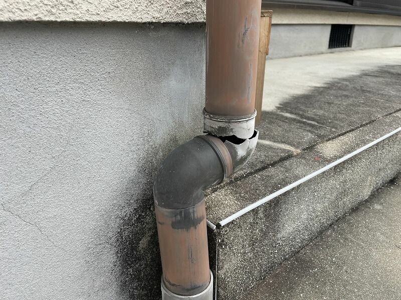 外壁塗装　リプルクリエイト　広島市　佐伯区　五日市　廿日市市　ペイントライン　レジリエンスウレア　耐久年数　30年　40年　無機ハイブリッドチタンガードゼニス　レガロ　付帯部塗装　破風　軒　ヒビ　クラック　ベランダ塗装　劣化　外壁洗浄　屋根洗浄　カーポートやり替え　軒塗装　